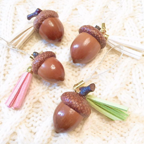 どんぐりチャーム 6139e8f263b91073053e61a1830b27