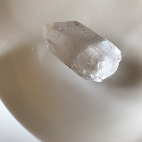 激レア　オリジナル　レムリアンシードクォーツ ⑤ポイント　家のお守り 水晶 ポイント　天然石 3枚目の画像