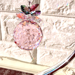 『癒しと愛され度アップ』スワロフスキー スタンド付き　サンキャッチャー　ピンク　40mm ギフト 2枚目の画像