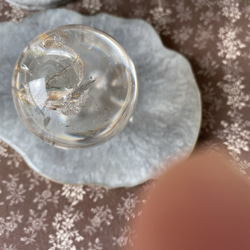 レインボー　レムリアンシードクォーツ スフィア 4A+++ レインボー入り 45mm/ 家のお守り 水晶 丸玉 天然石 3枚目の画像
