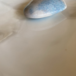 原品　トレモライト　ハート　　お守り　癒し 天然石　原石　ブルー 4枚目の画像