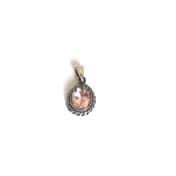 アンティーク風silver925 宝石質モルガナイト　オーバル型　ネックレストップ　 1枚目の画像