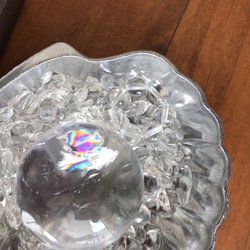 レムリアンシードクォーツ スフィア 5A+++ レインボー入り 33mm/ 家のお守り 水晶 丸玉 天然石 3枚目の画像