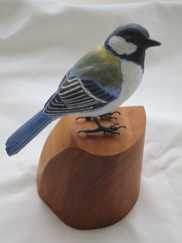 シジュウカラ　木で作った実物大の鳥の置物　木彫り・バードカービング・鳥好きさんへ 6枚目の画像