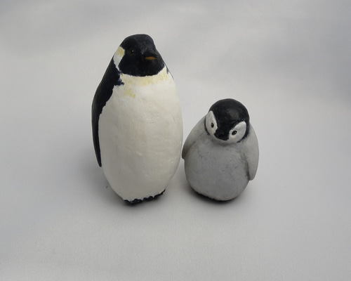 貴重1品もの 木彫ペンギンの置物 大小2個セット