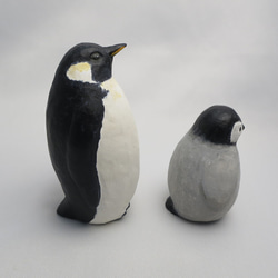 皇帝ペンギンの親子　木で作った置物　木彫り・鳥好きさんへ 3枚目の画像