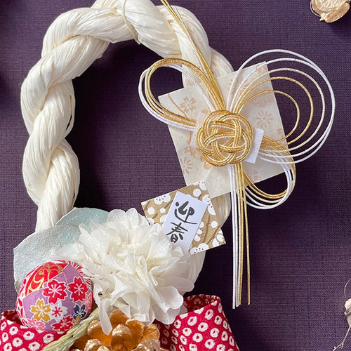 2022正月】タッセル正月飾り白/ホワイト（幅20×丈38cm） しめ縄