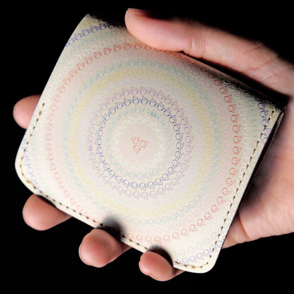 小さいふ。コンチャ 「手塚治虫 「鉄腕アトム」 Loving」栃木レザー白 ミニ財布 12,536円