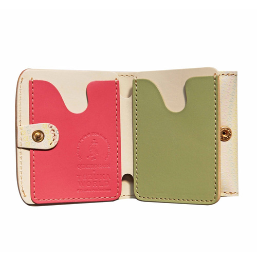 小さい財布 小さいふ。コンチャ 手塚治虫ワールド コラボ「アトムキャット」白 小さい財布 小さいふ。偉人シリーズ コンチャ 手塚治虫ワールド