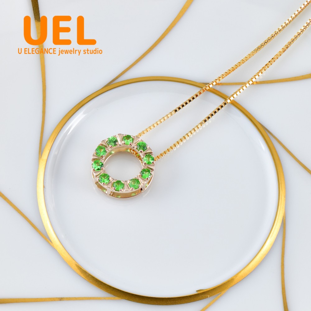 K10YG　グリーンガーネット　ペンダントトップ