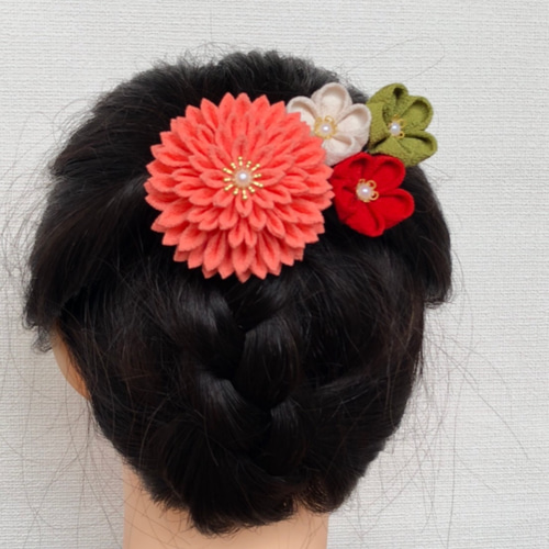 HIROページ　つまみ細工髪飾り 髪飾り（つまみ細工 万寿菊 かんざし 15726）古典 成人式 結婚式
