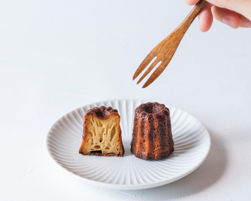 1つ食べたらとまらない？ “やみつきカヌレ” 12個入り 焼き菓子