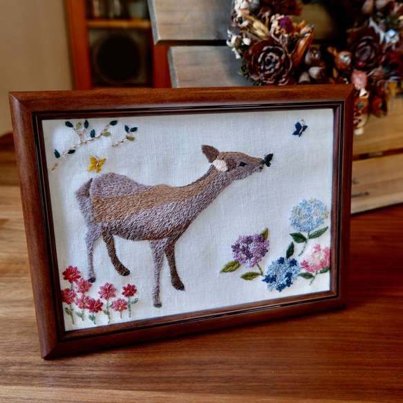 刺繍額縁「小鹿と初夏」 絵画 debby's house 通販 12302901 刺繍額縁「小鹿と初夏」 絵画 debby's house 通販 12302901