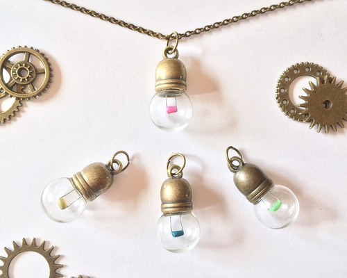 0_98751c4a6fdeffe375b6d03b7932