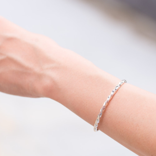 SV999(純銀）ユニセックス波バングルS,M,L バングル・リストバンド