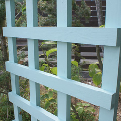 木製ラティス　トレリス　ガーデンフェンス　立て掛け型　☆ライトブルー☆ 2枚目の画像