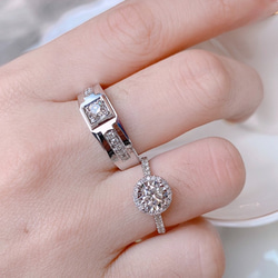 重い設計の大きいカラットのダイヤモンドリング18kゴールドの結婚指輪2本価格ダイヤモンドの輝きを際立たせ、クラシック 6枚目の画像