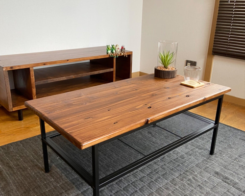 カナダ製　アイアンフレームテーブル アイアンフレームのローテーブル 棚付 900×450×380mm ローテーブル