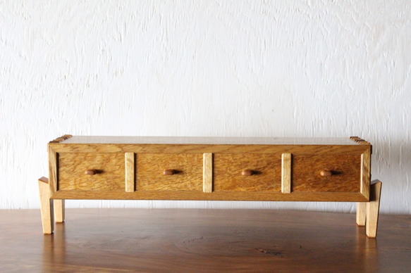 無垢材で造った小抽斗(こひきだし)/楢材 