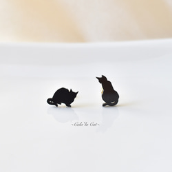【送料無料】大人可愛い黒猫のシルエット14kgf片耳ピアス (樹脂ノンホールピアス / ニッケルフリー) 1枚目の画像