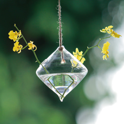 【夏の涼しげガラス雑貨】吊りさげ花瓶　ひし形 4枚目の画像