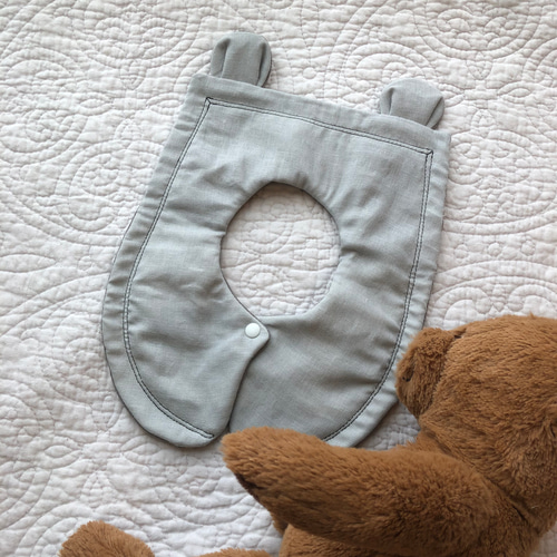 くま耳付セーラー風スタイ（グレー）（防水） スタイ・よだれかけ