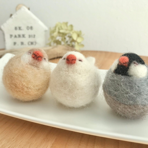 受注製作　羊毛フェルト もっふり居眠り文鳥さん 羊毛フェルト【受注制作】 羊毛フェルト