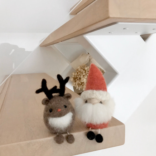 サンタさんとトナカイさん 〜クリスマスの夜に〜 羊毛フェルト Paruku