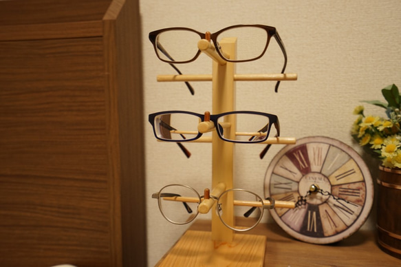 木製メガネ掛け5枚掛けられます 2枚目の画像