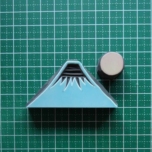 年賀状に！富士山と太陽の消しゴムはんこ はんこ・スタンプ のんびり屋