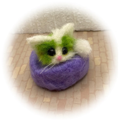 うちのコ　愛猫　羊毛フェルトねこ　キャットベッドシリーズ猫　5月猫　ハンドメイドねこ　chimaねこ 6枚目の画像
