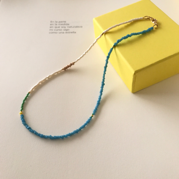 Necklace - blue/white 1枚目の画像