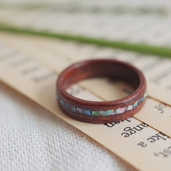 ブービンガ螺鈿 木の指輪(ウッドリング) - 刻印可能 1枚目の画像