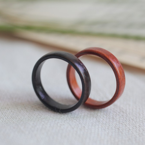 ローズウッド、パドック木の指輪(ウッドリング) - 刻印可能 指輪