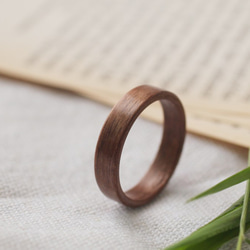 ウォルナット 胡桃ウッドリング 木の指輪 - 刻印可能 1枚目の画像