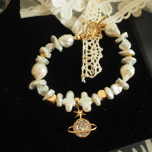 着画追加 地球モチーフ 天然淡水クロスバロックパールブレスレット