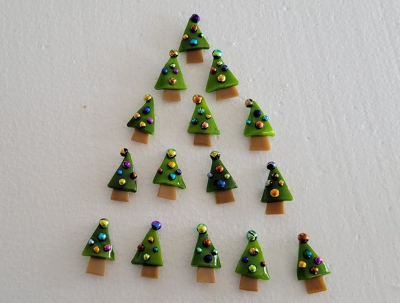 クリスマスツリーの画びょう 4枚目の画像