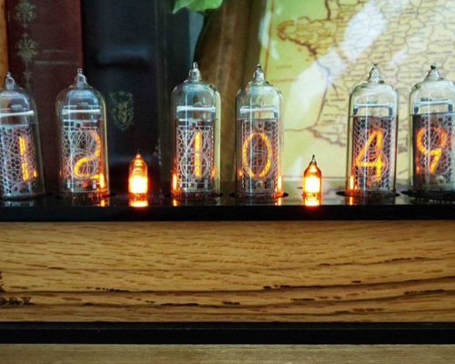ニキシー管時計(IN-14) 掛け時計・置き時計 Nixie Clock Factory
