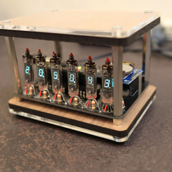 NEC VFD LD8113 x6本　時計 専用LSIを使用したVFD(蛍光表示管)デジタル時計の製作【専用基板