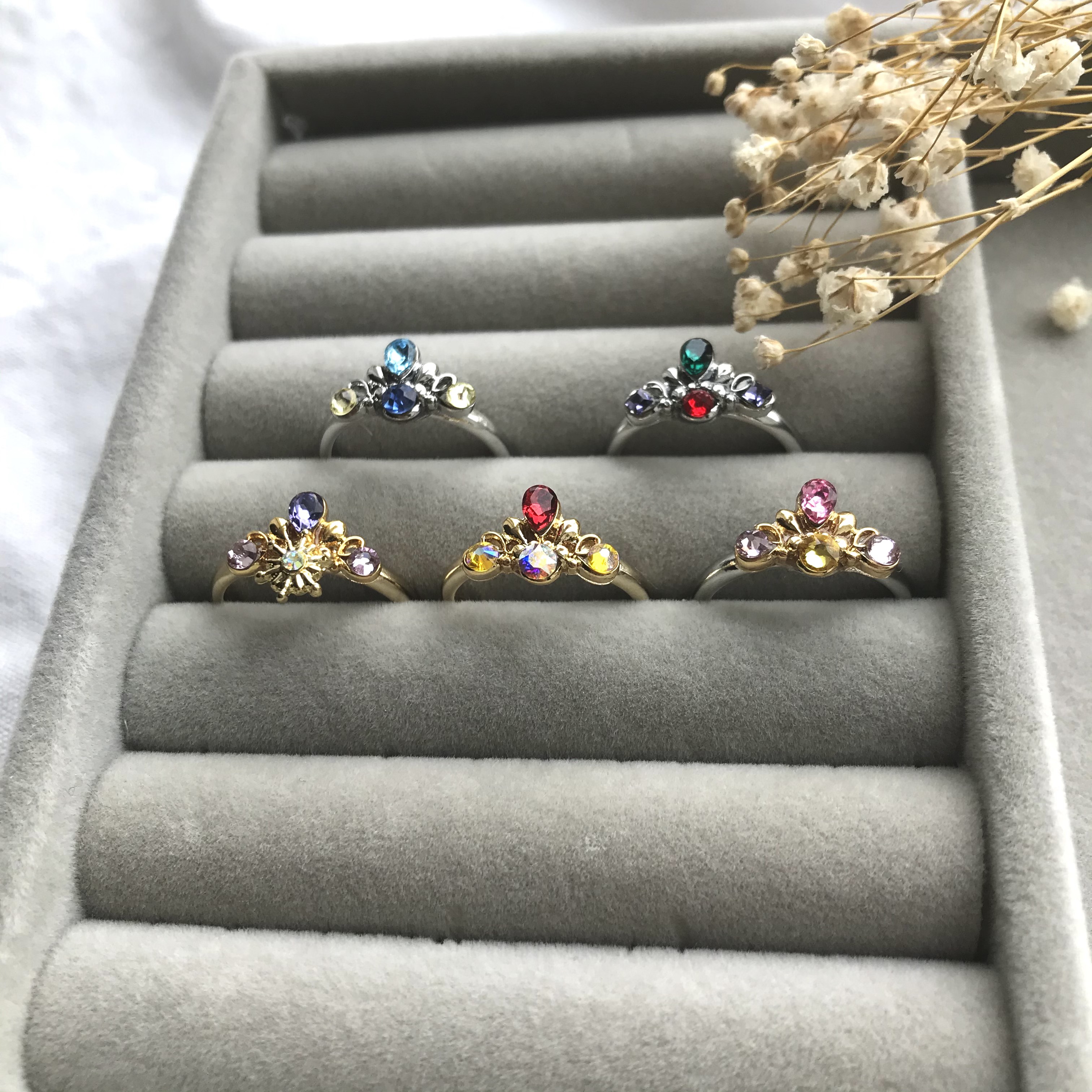 未使用保管品　プリンセスダイアナ　ティアラのデザインリング　フランクリンミント レシピNo.KR0960 貴和クリスタルのプリンセスティアラ – 貴和