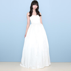 White Long Dress 3枚目の画像