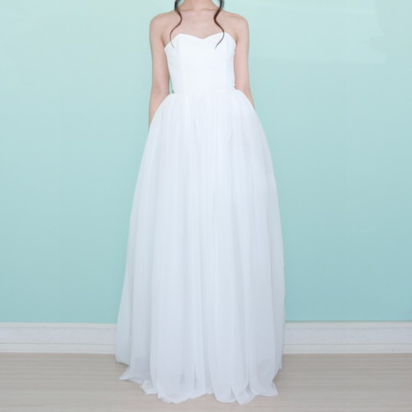 White Dress 3枚目の画像