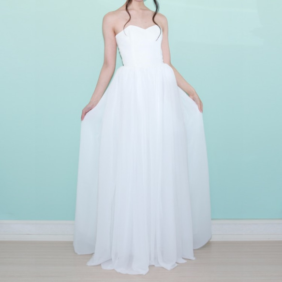 White Dress 4枚目の画像