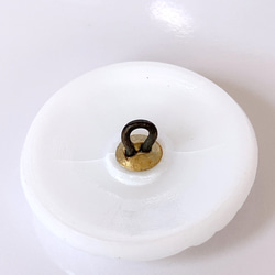 チェコガラスボタン　3輪の菊　オーロラホワイト　27mm 4枚目の画像