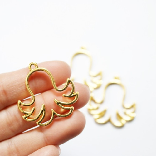 №200】(桜)ねこちゃん レジンパーツ №200】(桜)ねこちゃん レジンパーツ