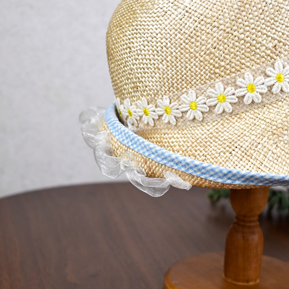 ◇送料無料◇ 木漏れ日 ガーリー クロシェ レトロ な形の  帽子 夏帽子 titimpuipui 一点物 5枚目の画像