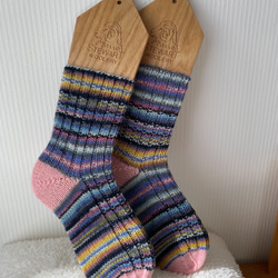 手編みの靴下｜お手入れ簡単｜冷え性対策｜REGIA毛糸 1枚目の画像