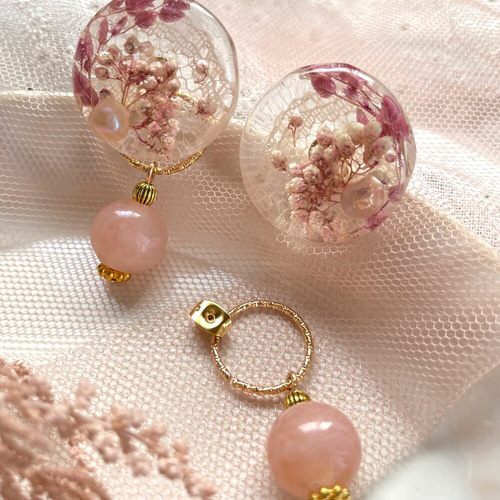 ピンクフラワーレジン×スパンコール♡花びら ピアス イヤリング UVレジン》スパンコールでフラワーピアスの作り方#レジン #resin
