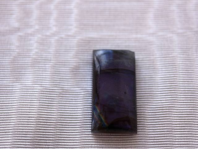 レア　ラブラドライト　パープル　スクエア