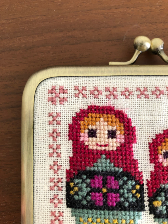 がま口　ソーイングセット　ニードルブック　刺繍　マトリョーシカ　赤 6枚目の画像